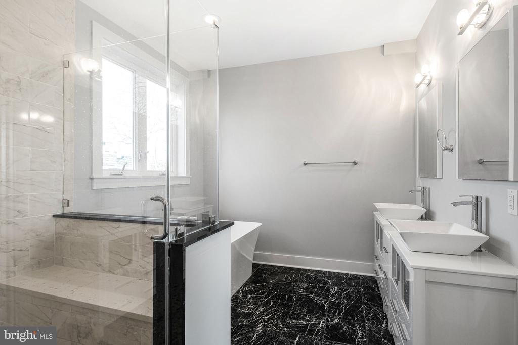 269 RIPKA ST