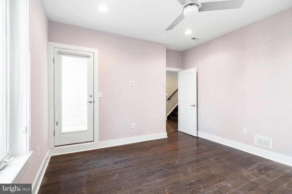 269 RIPKA ST