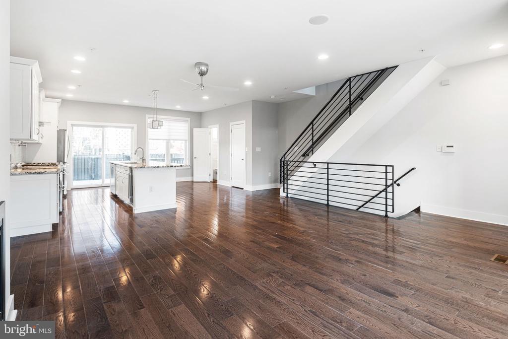 269 RIPKA ST