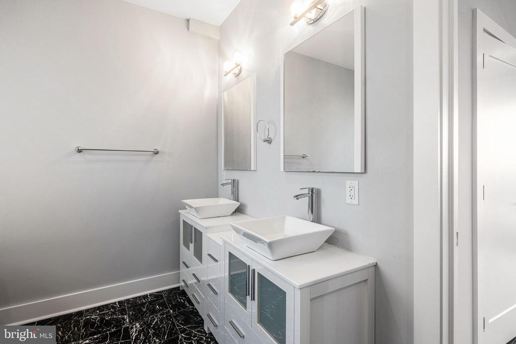 269 RIPKA ST