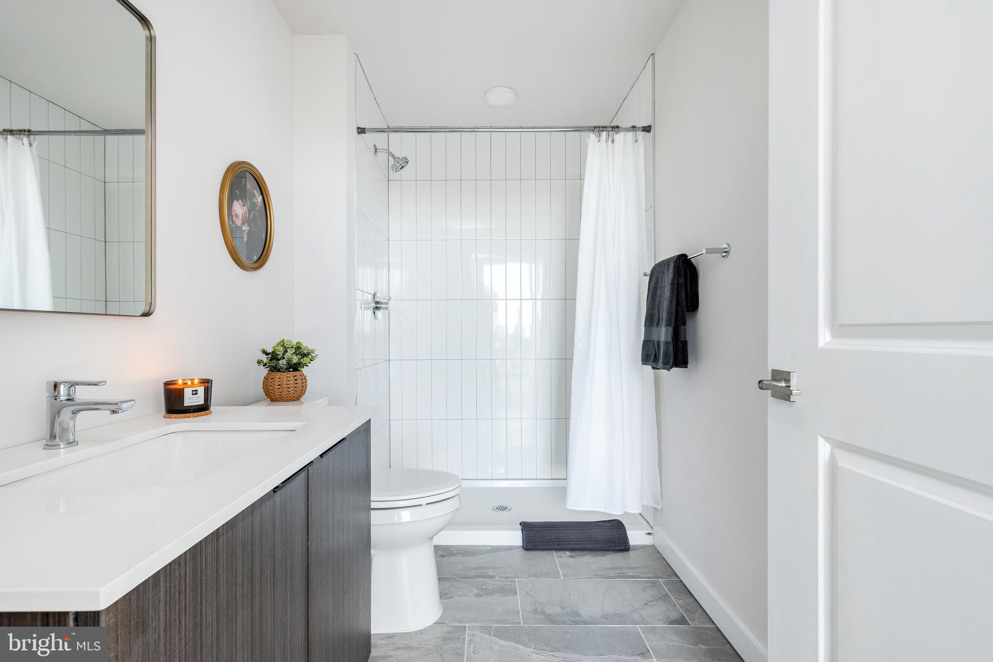 1130 N DELAWARE AVE #302