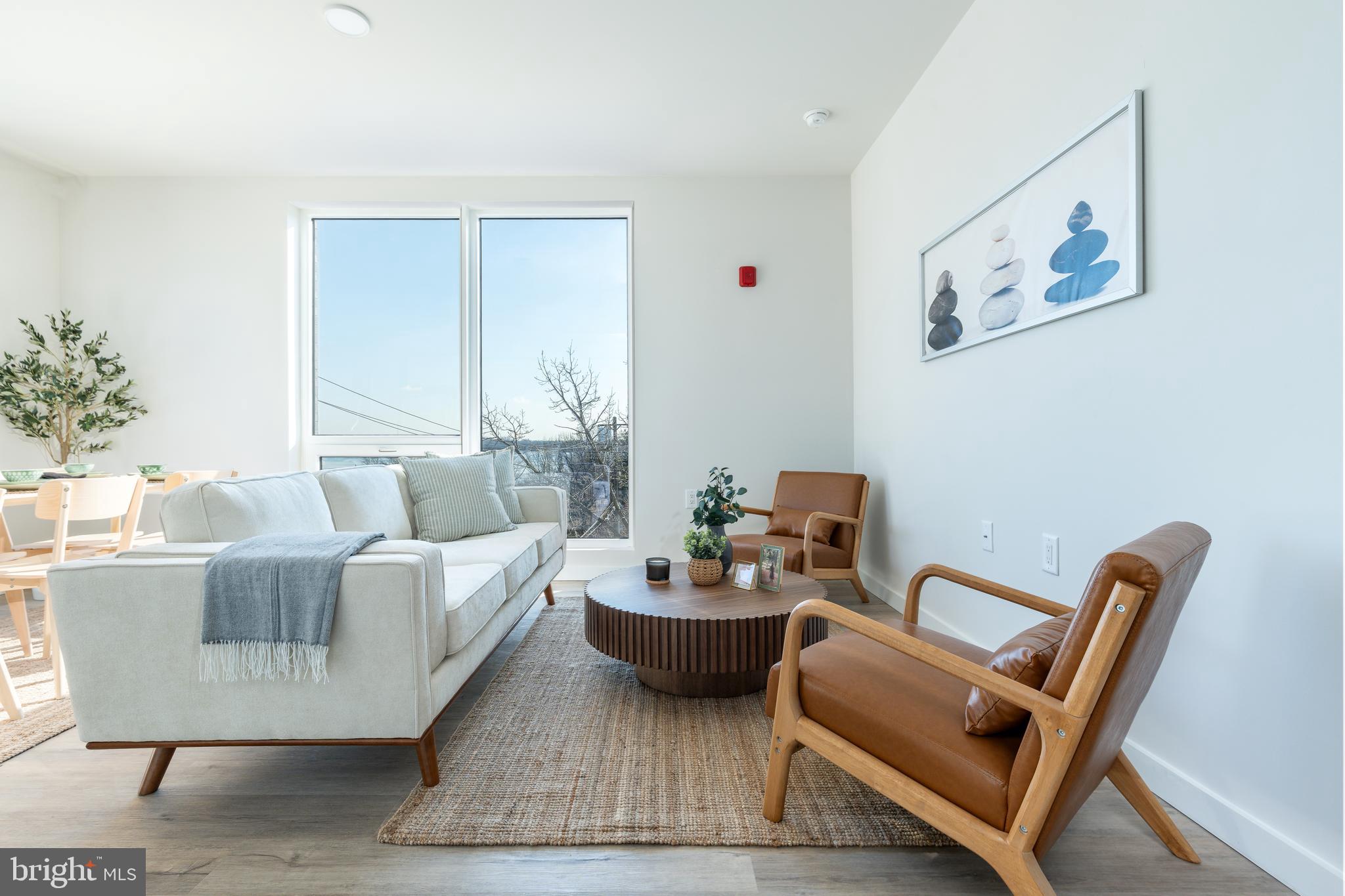 1130 N DELAWARE AVE #302