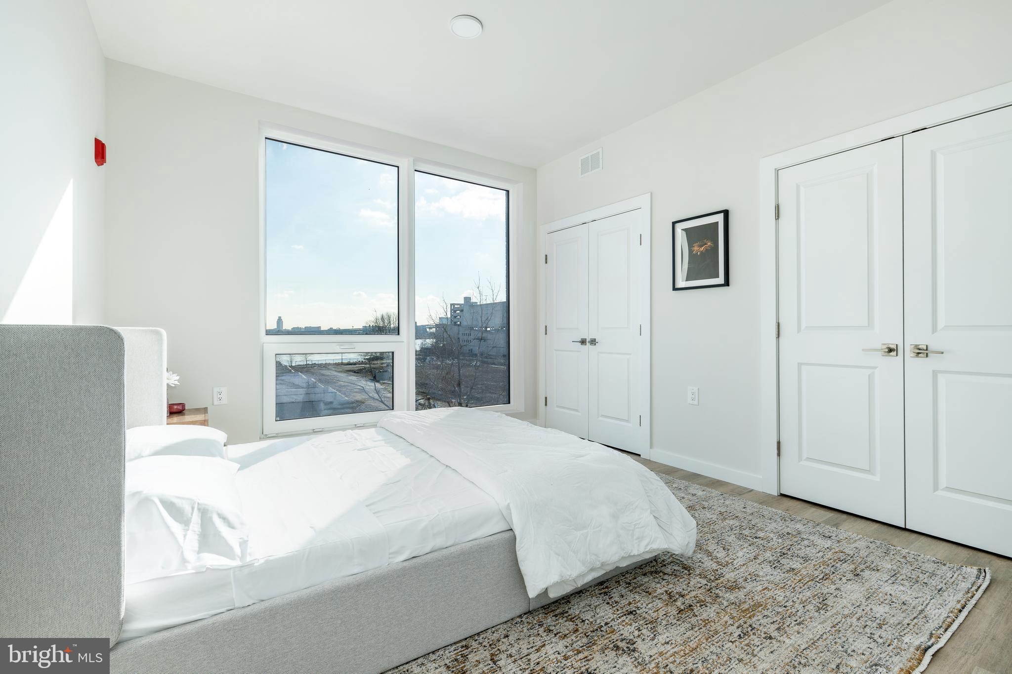 1130 N DELAWARE AVE #302