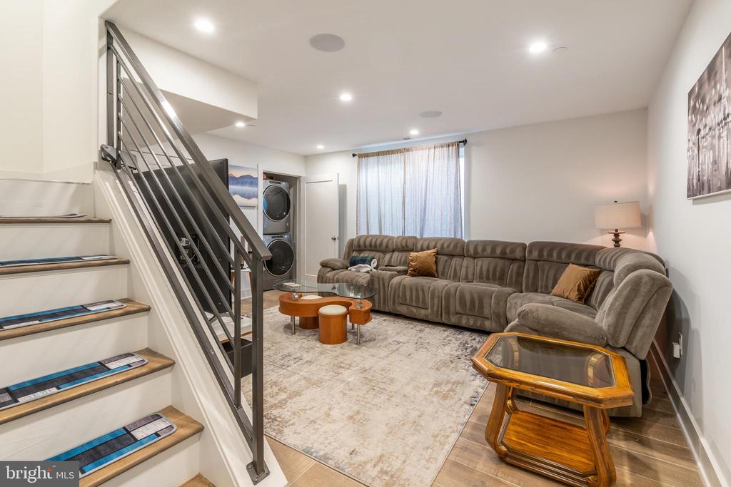 1224 N 26TH #B1