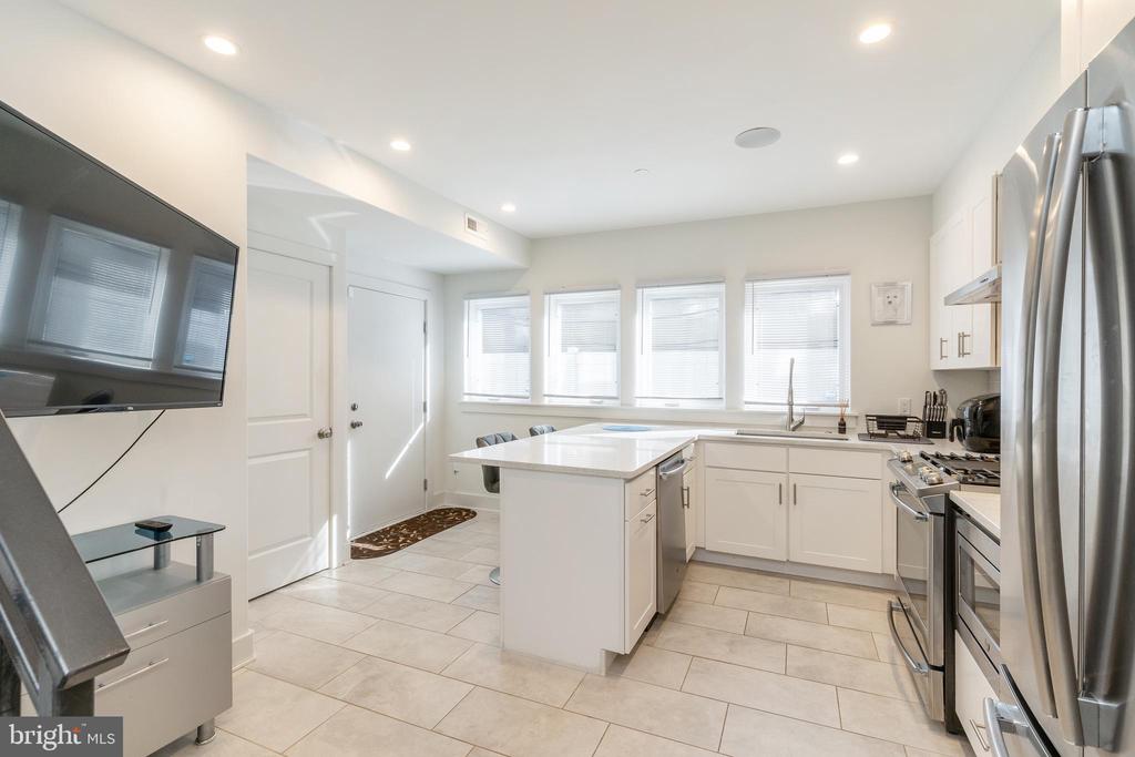 1224 N 26TH #B1