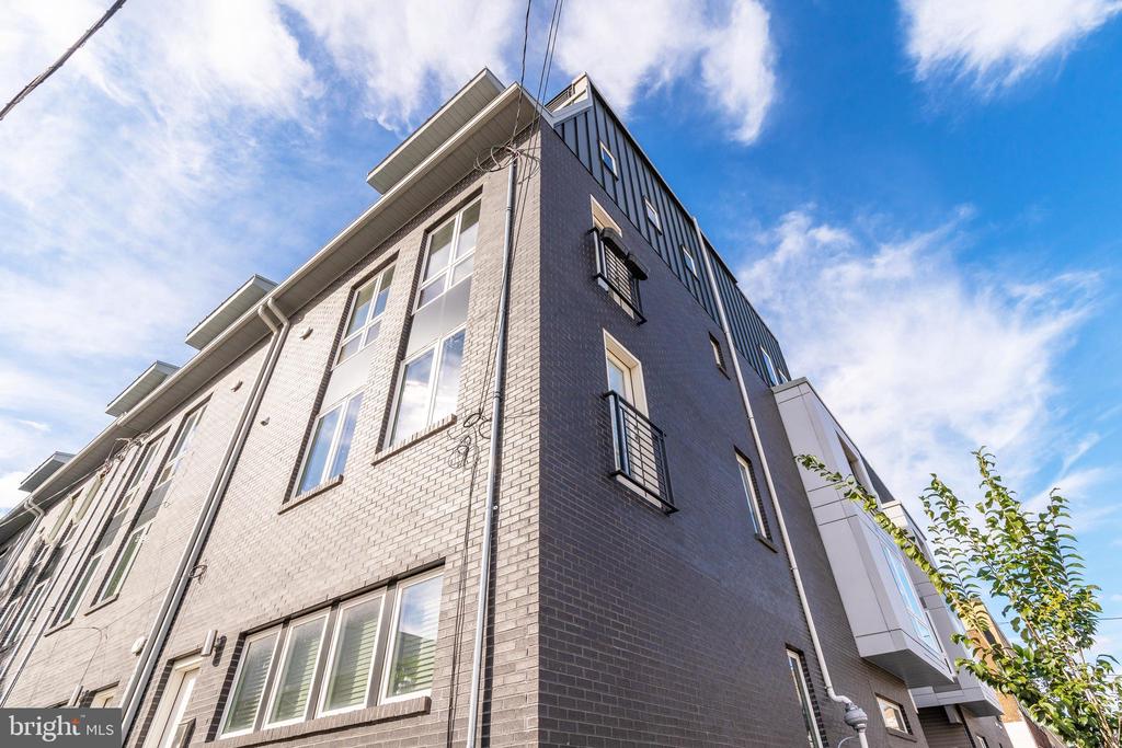 1224 N 26TH #B1
