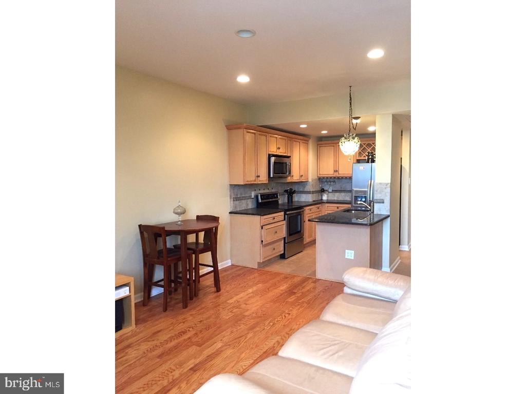 1601 SPRING GARDEN ST #409