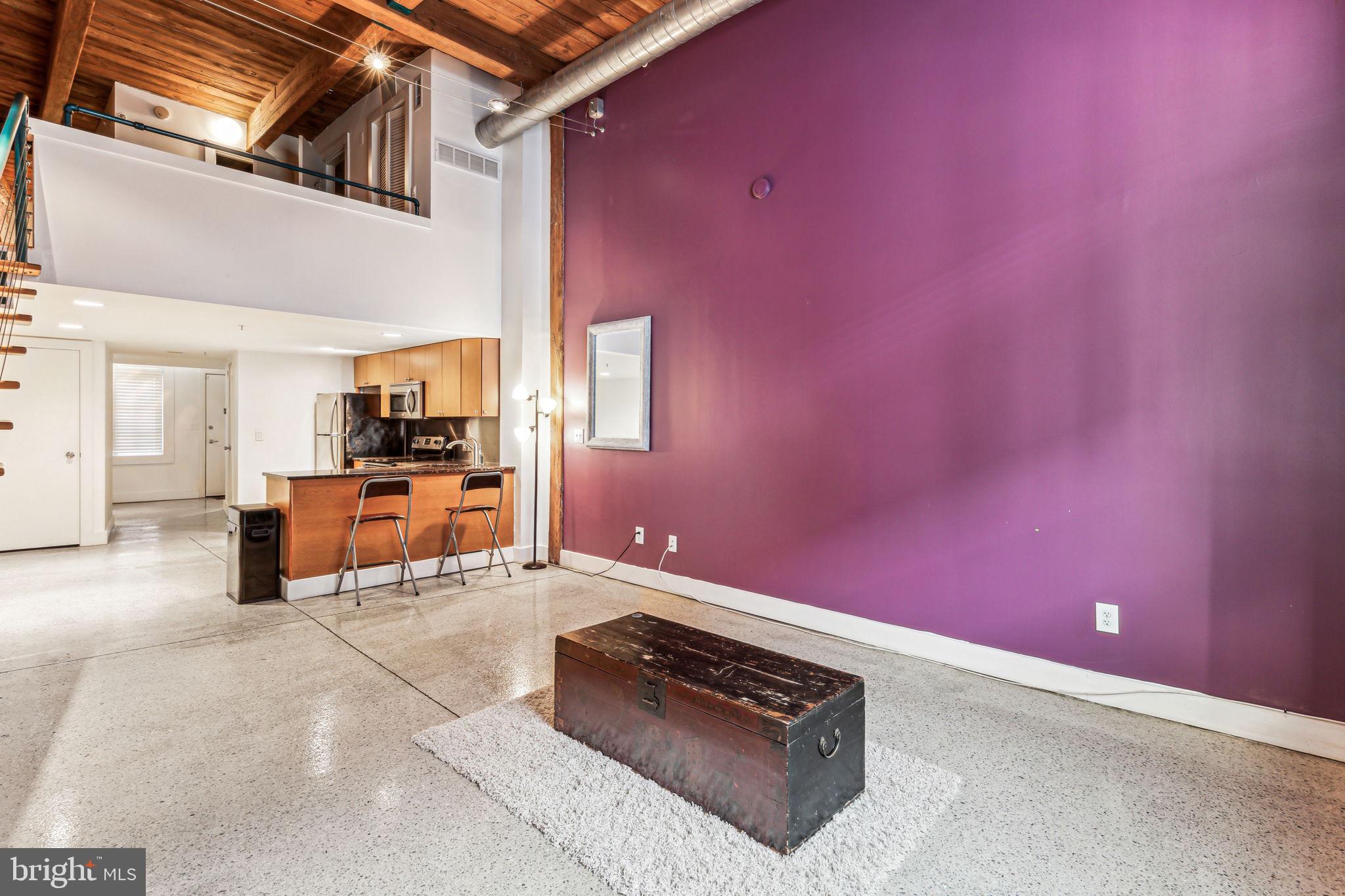314-18 BROWN ST #204