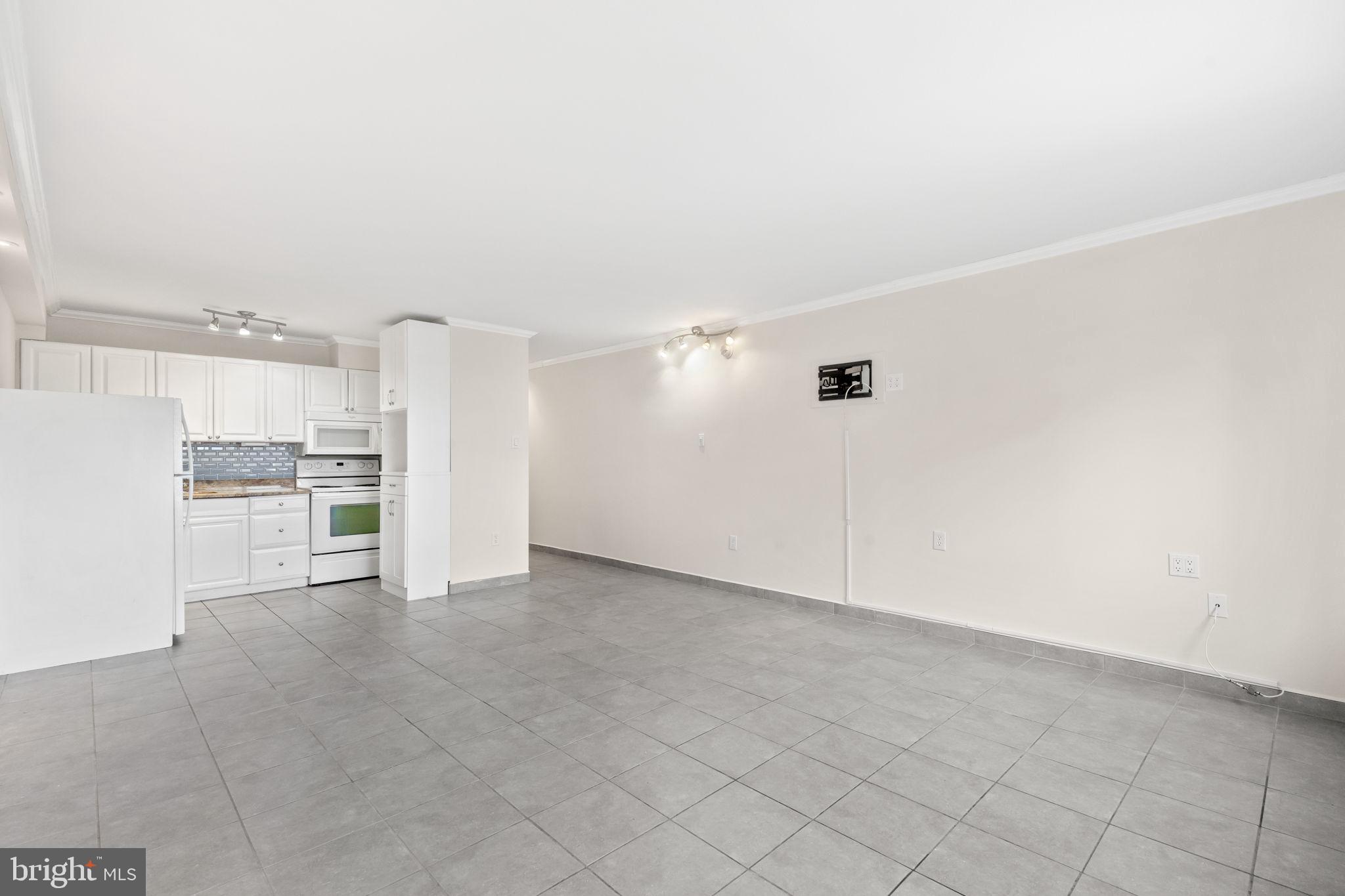 1901 John F Kennedy Blvd #1225