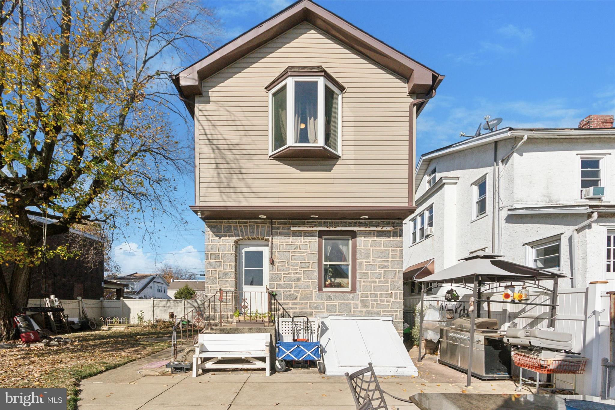 7343 Whitaker Ave