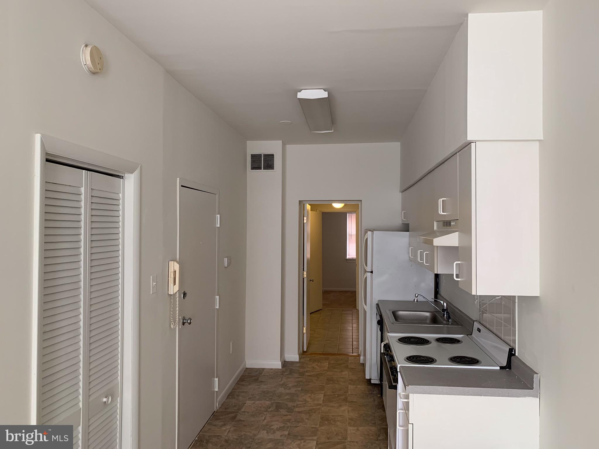 1205 LOCUST ST #UNIT 1F