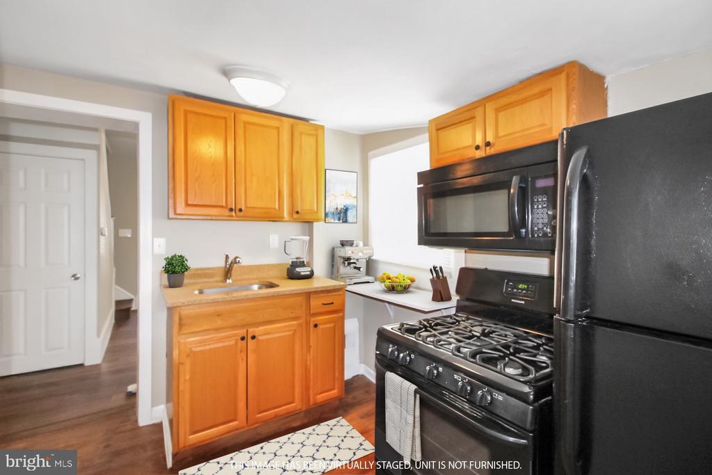4116 N Fairhill St