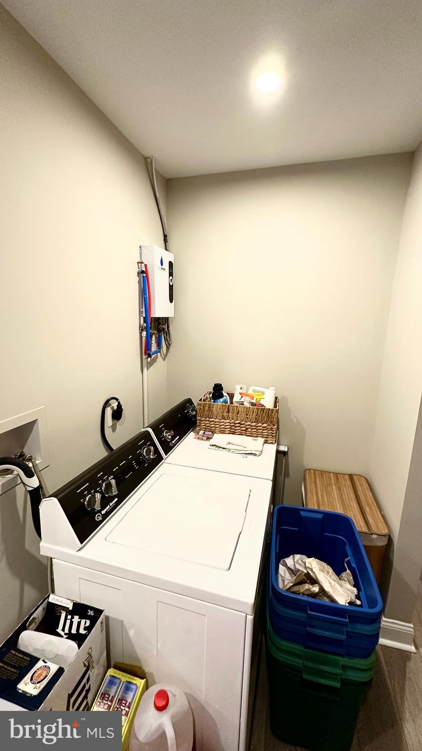 4200 MANAYUNK AVE #3