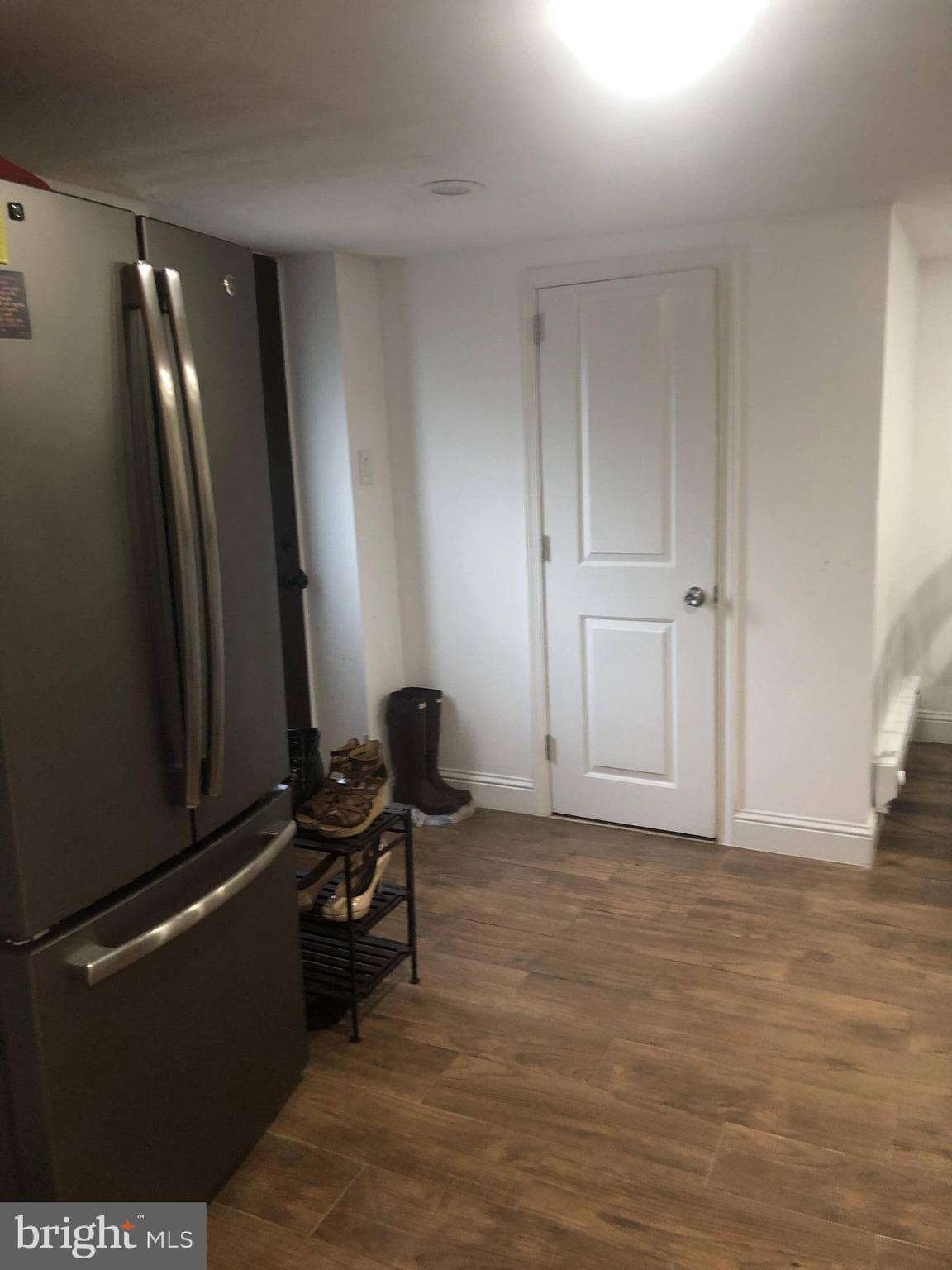 838-REAR CORINTHIAN AVE