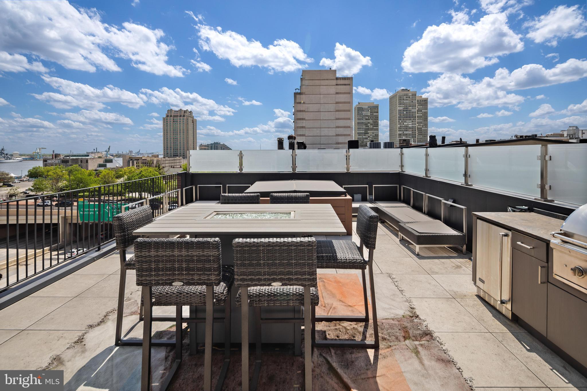 24 S Front St #1