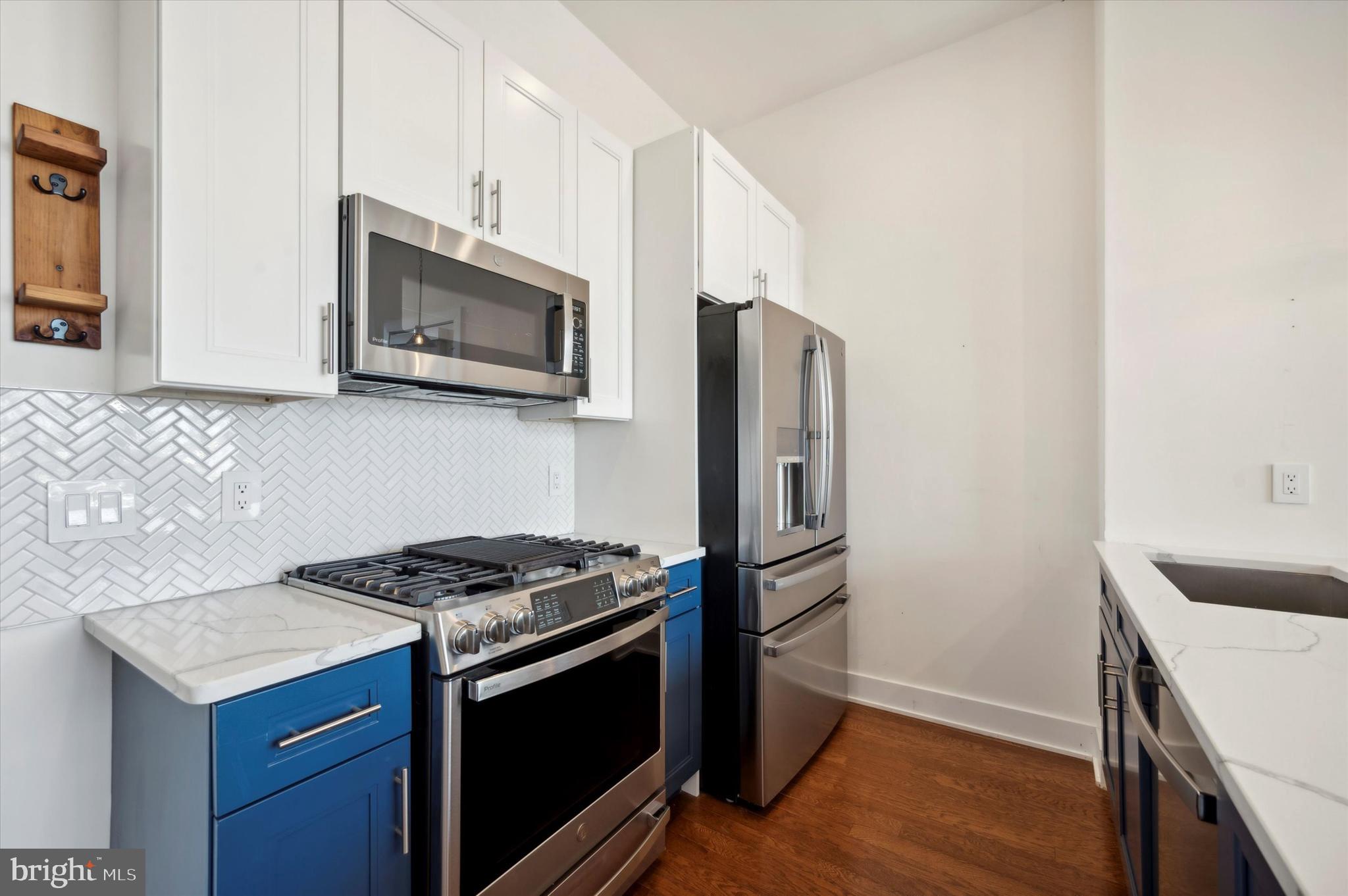 1129 Germantown Ave #5d