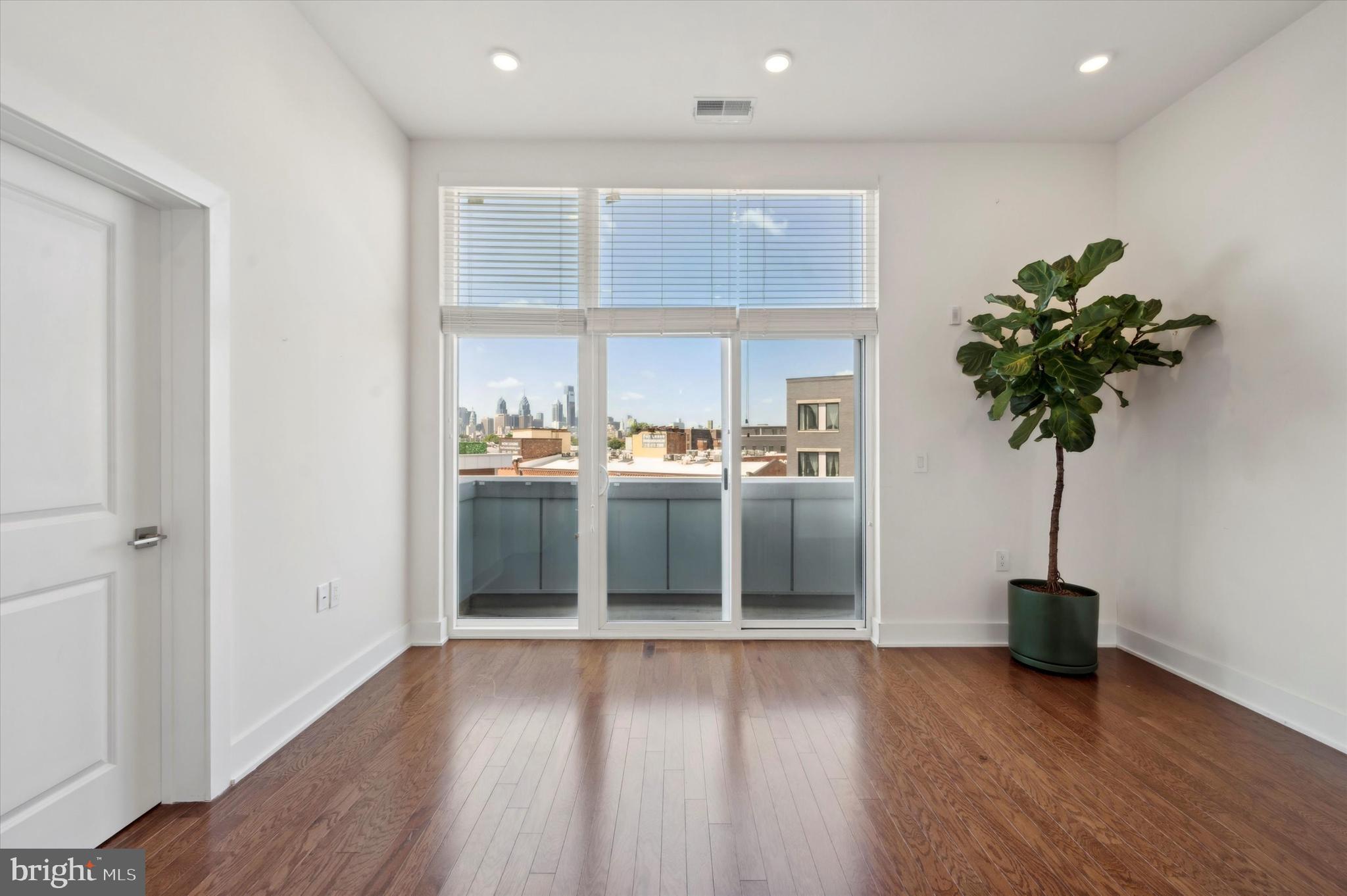 1129 Germantown Ave #5d