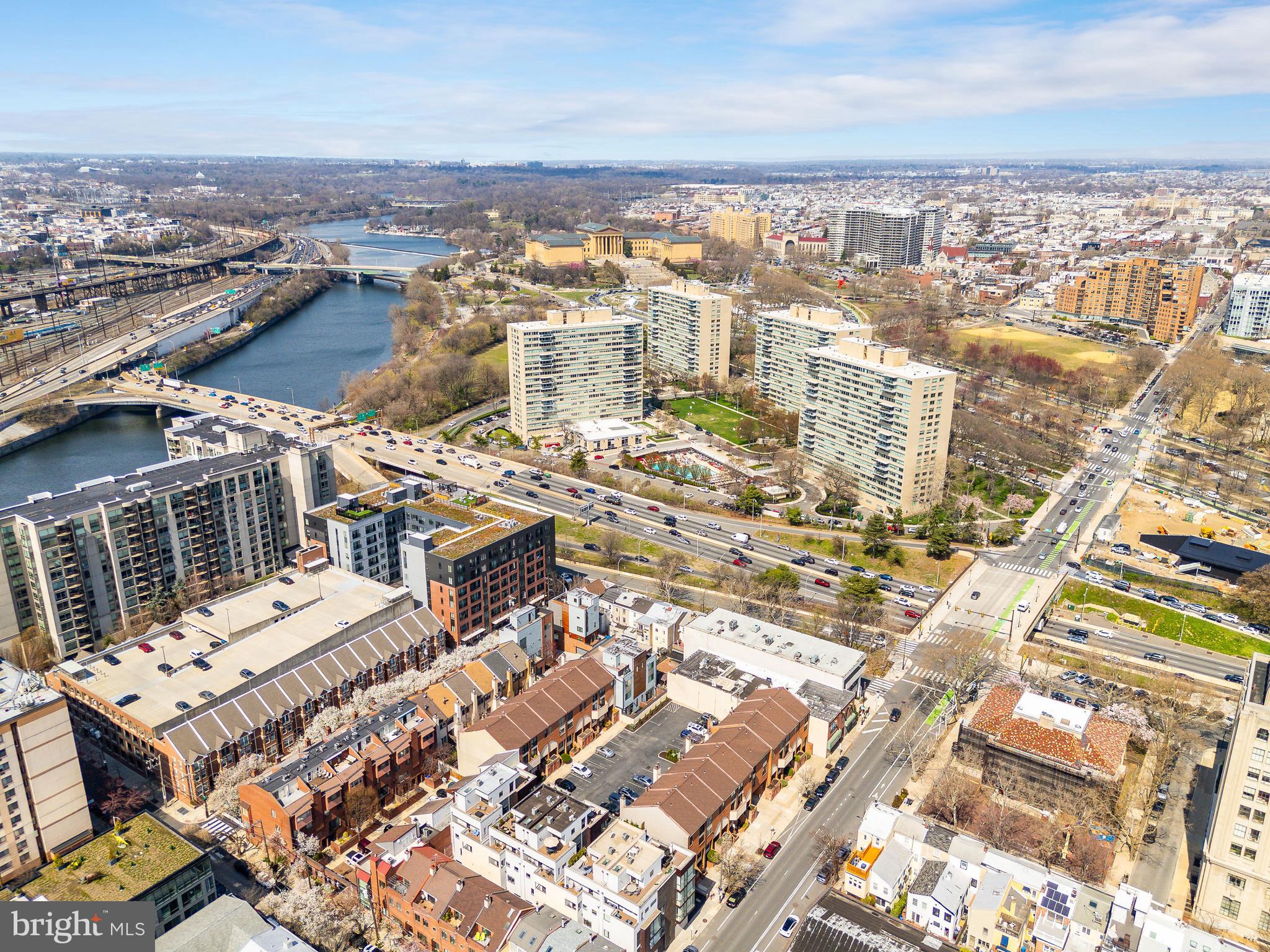 214-30 N 22nd St ##Dr3l