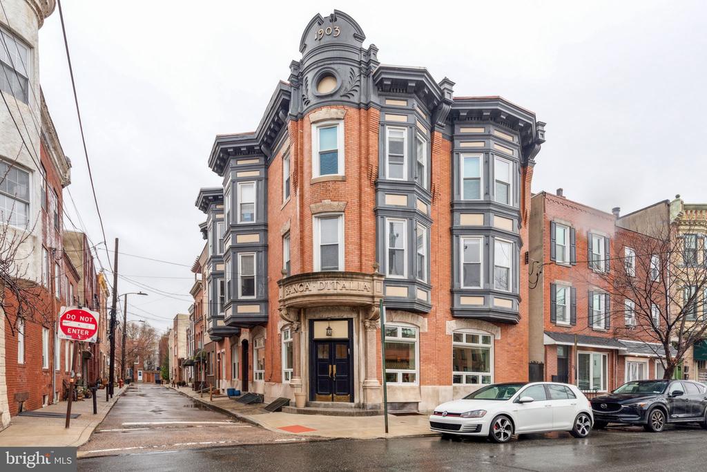 727-29 S 7th St #1f