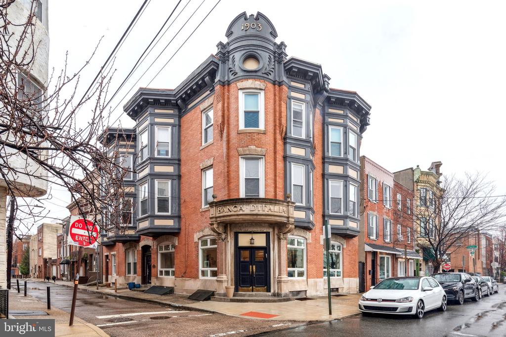 727-29 S 7th St #1f