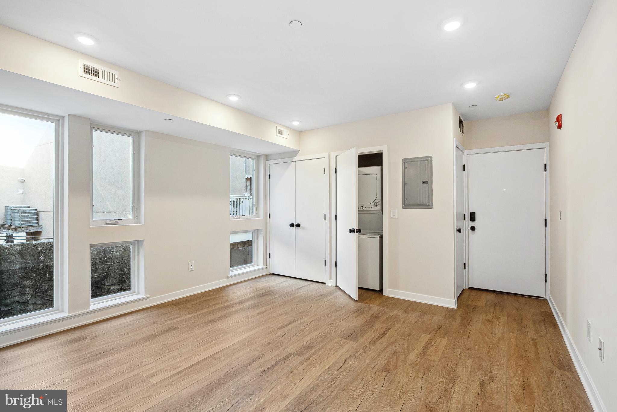 138-40 TASKER ST #3