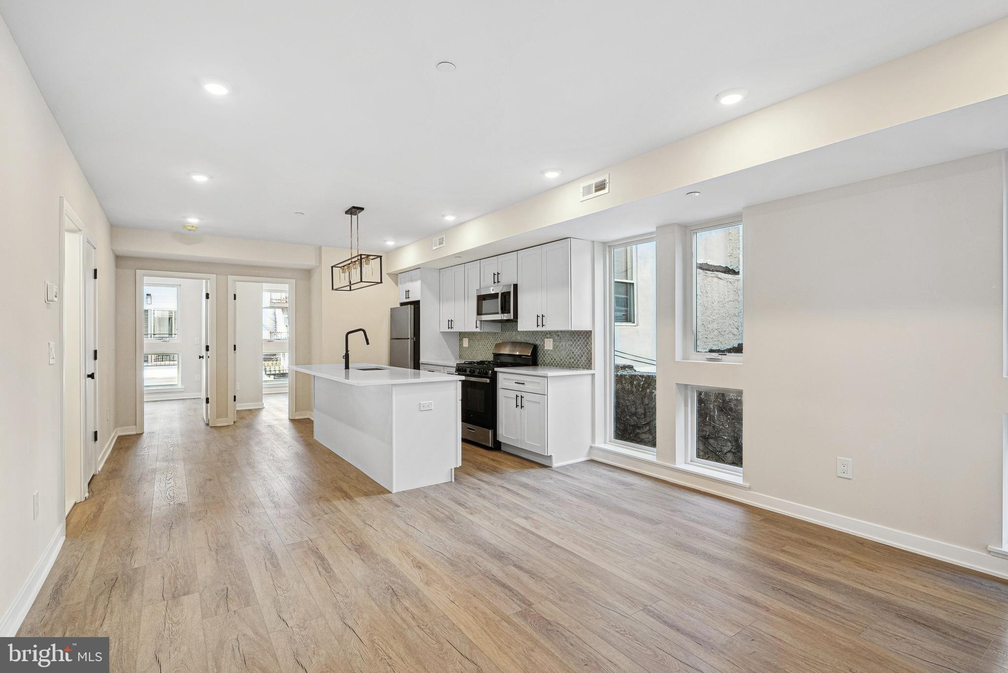 138-40 TASKER ST #3