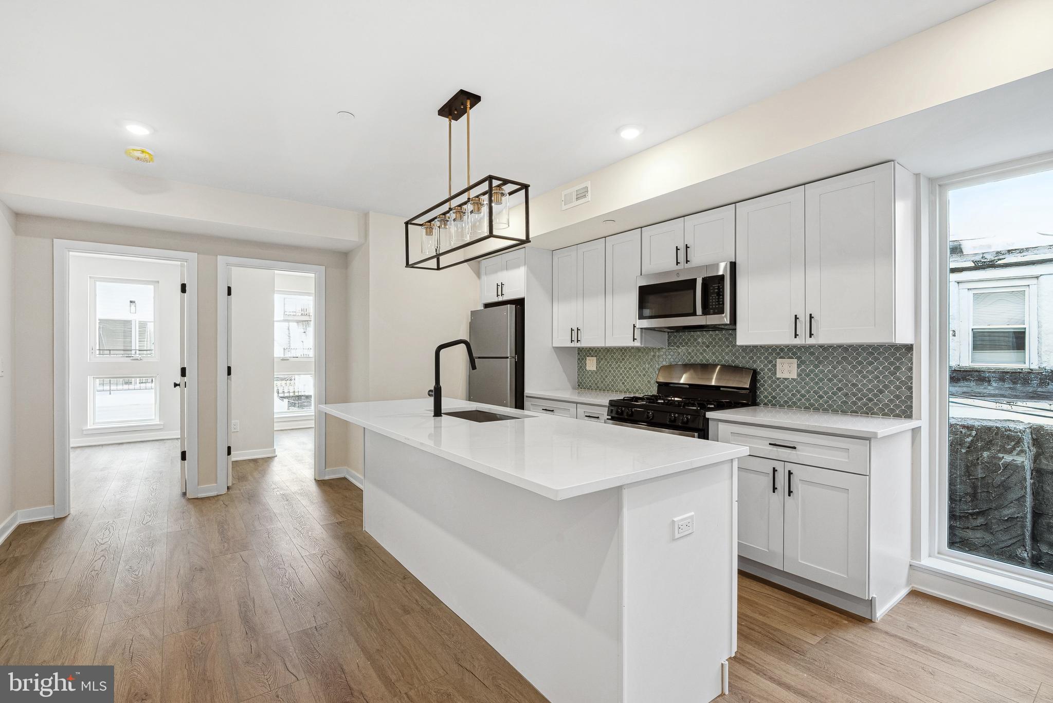 138-40 TASKER ST #3