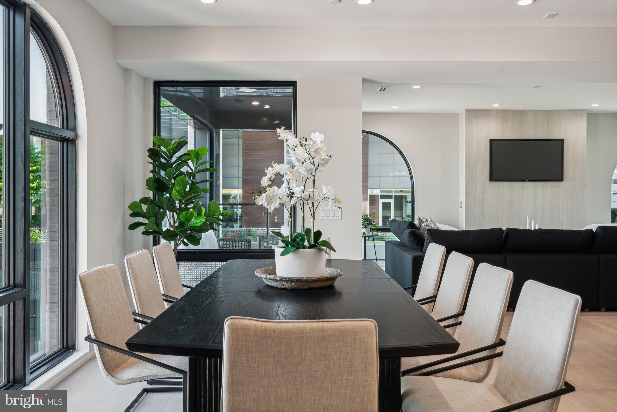 160-64 N 2nd St #601