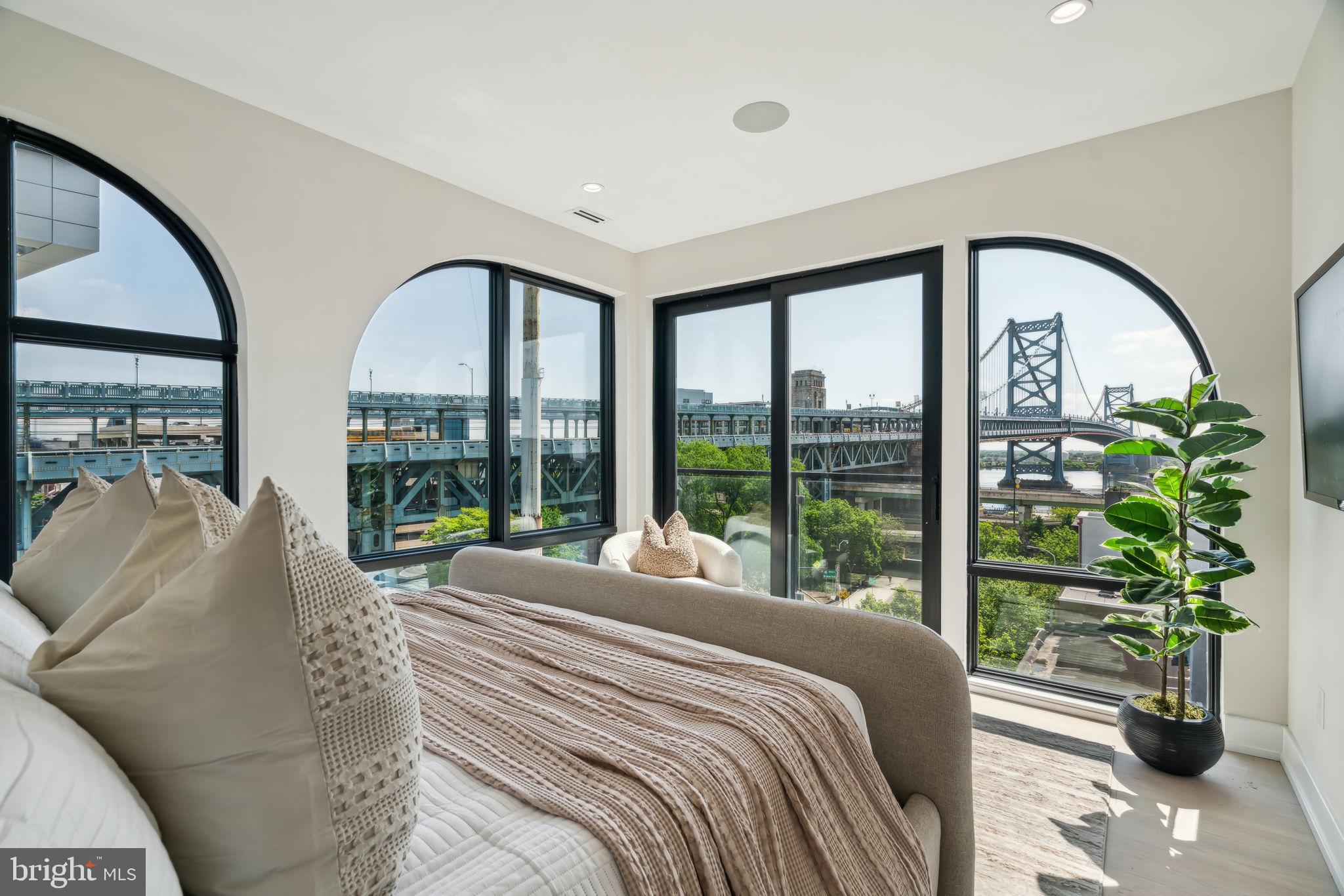 160-64 N 2nd St #601