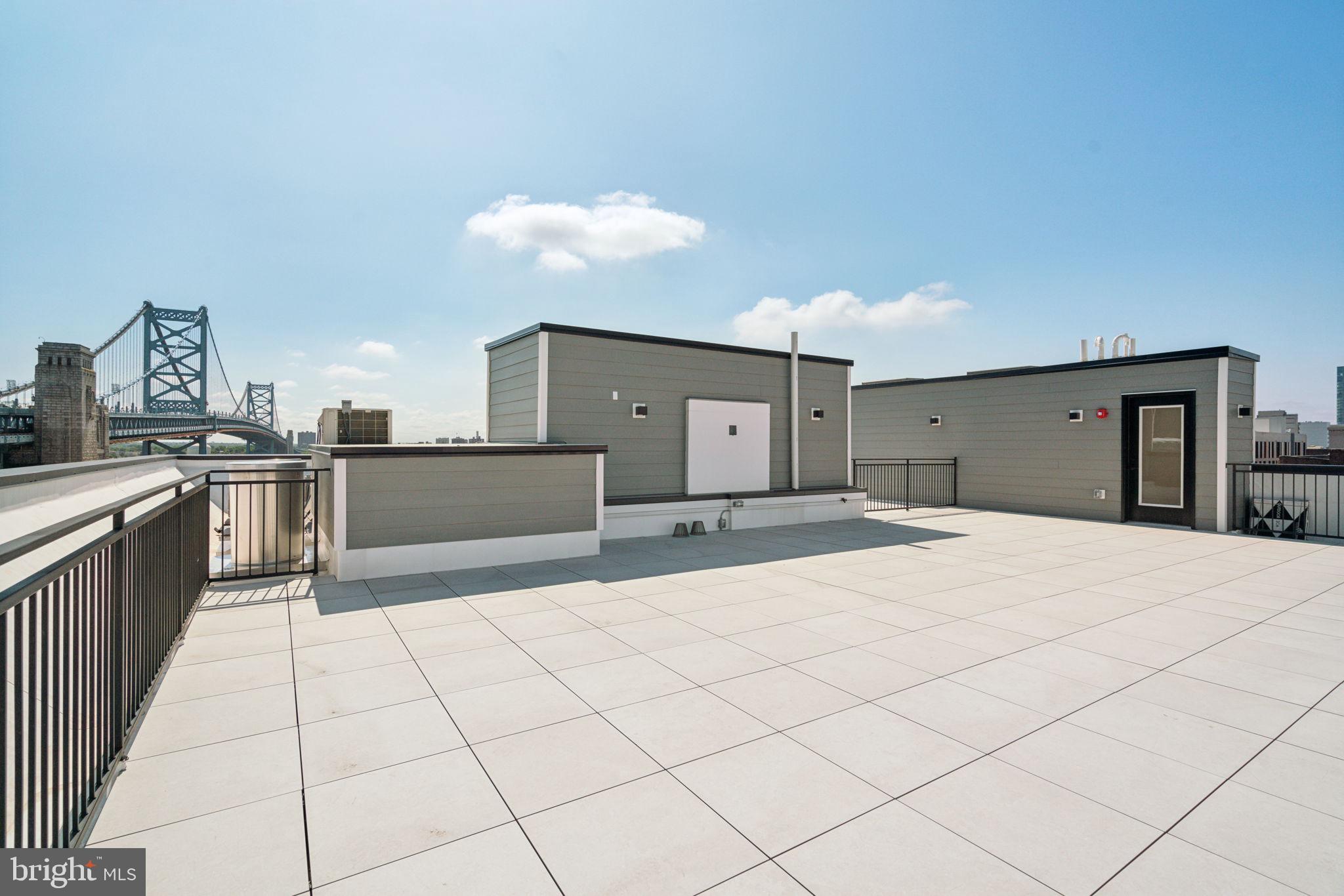 160-64 N 2nd St #601