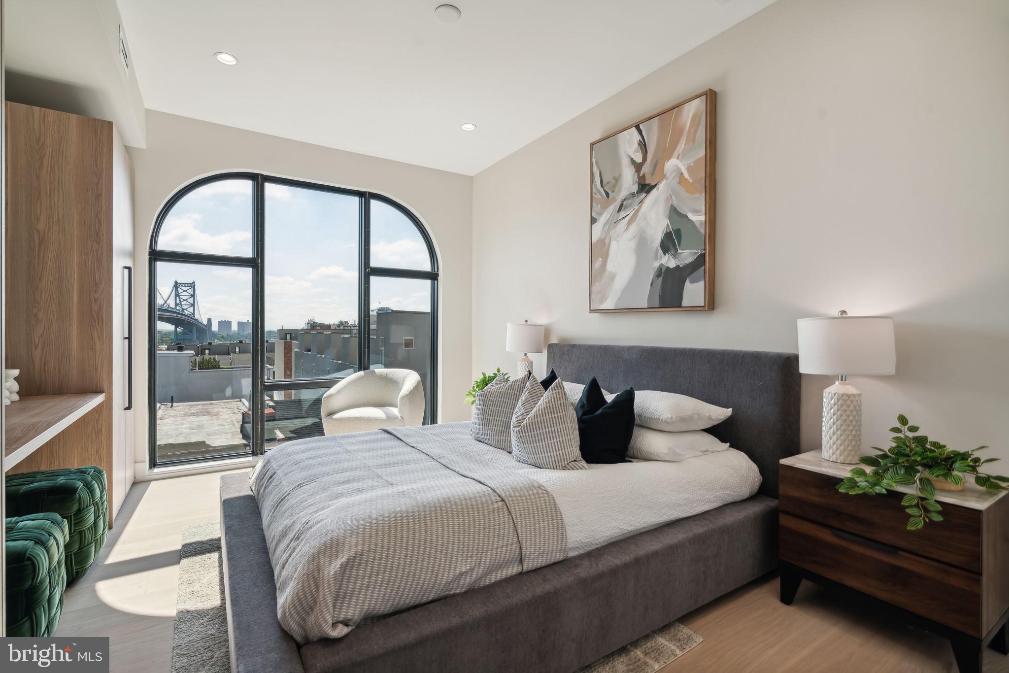 160-64 N 2nd St #601