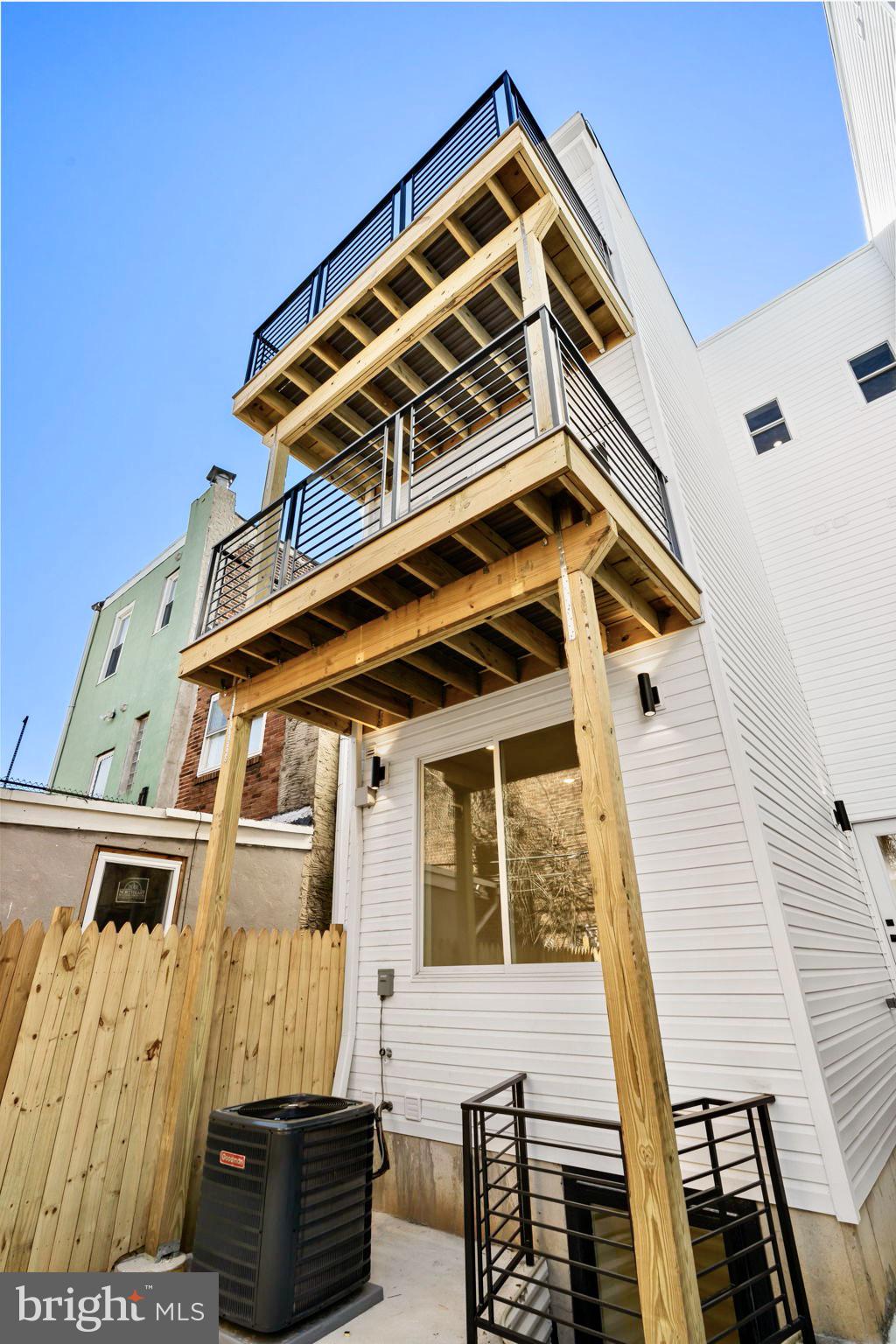 2631 Cecil B Moore Ave