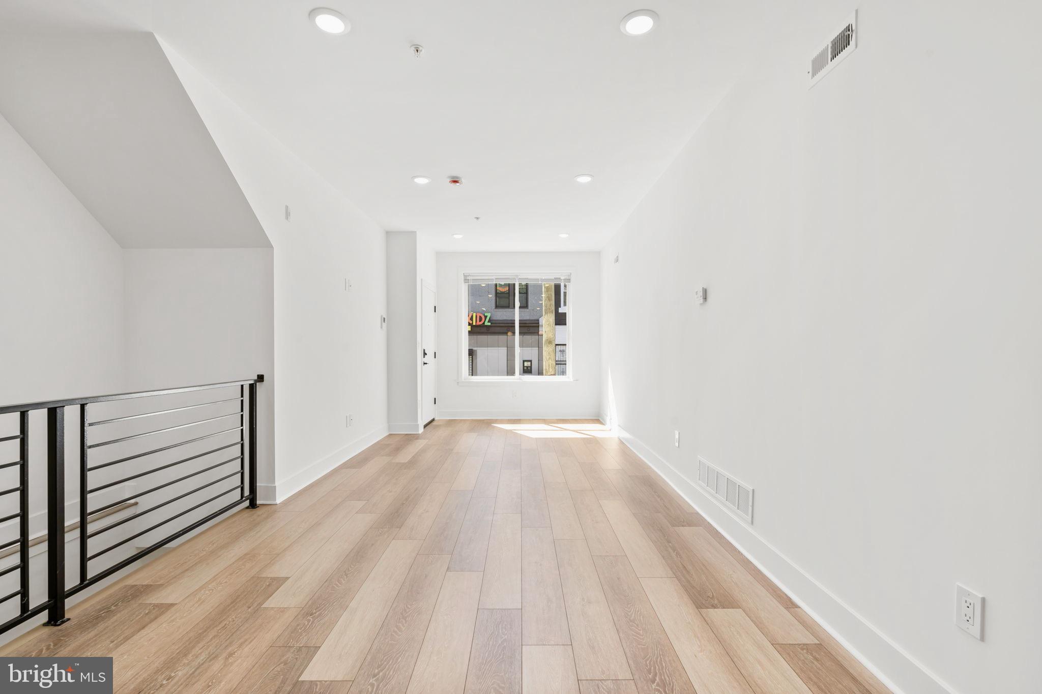 2631 Cecil B Moore Ave