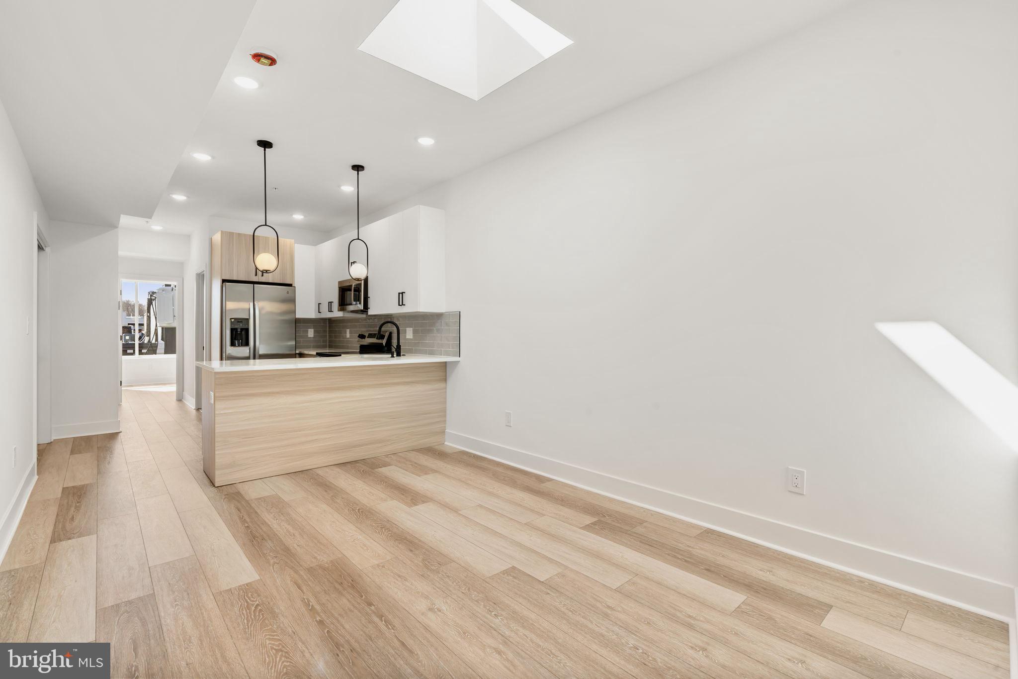 2631 Cecil B Moore Ave