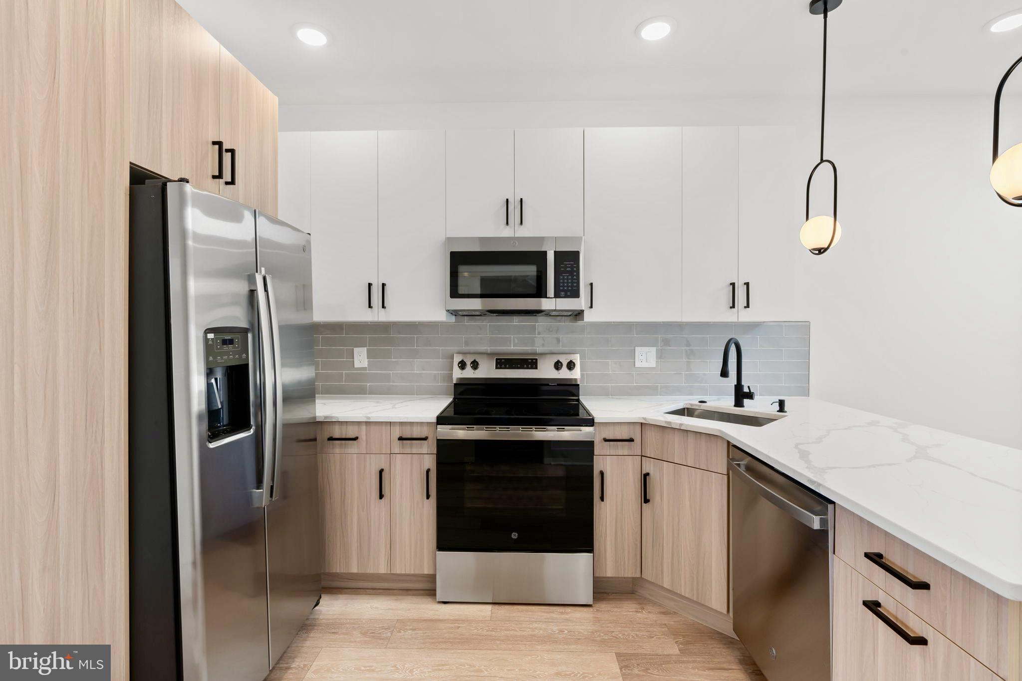 2631 Cecil B Moore Ave