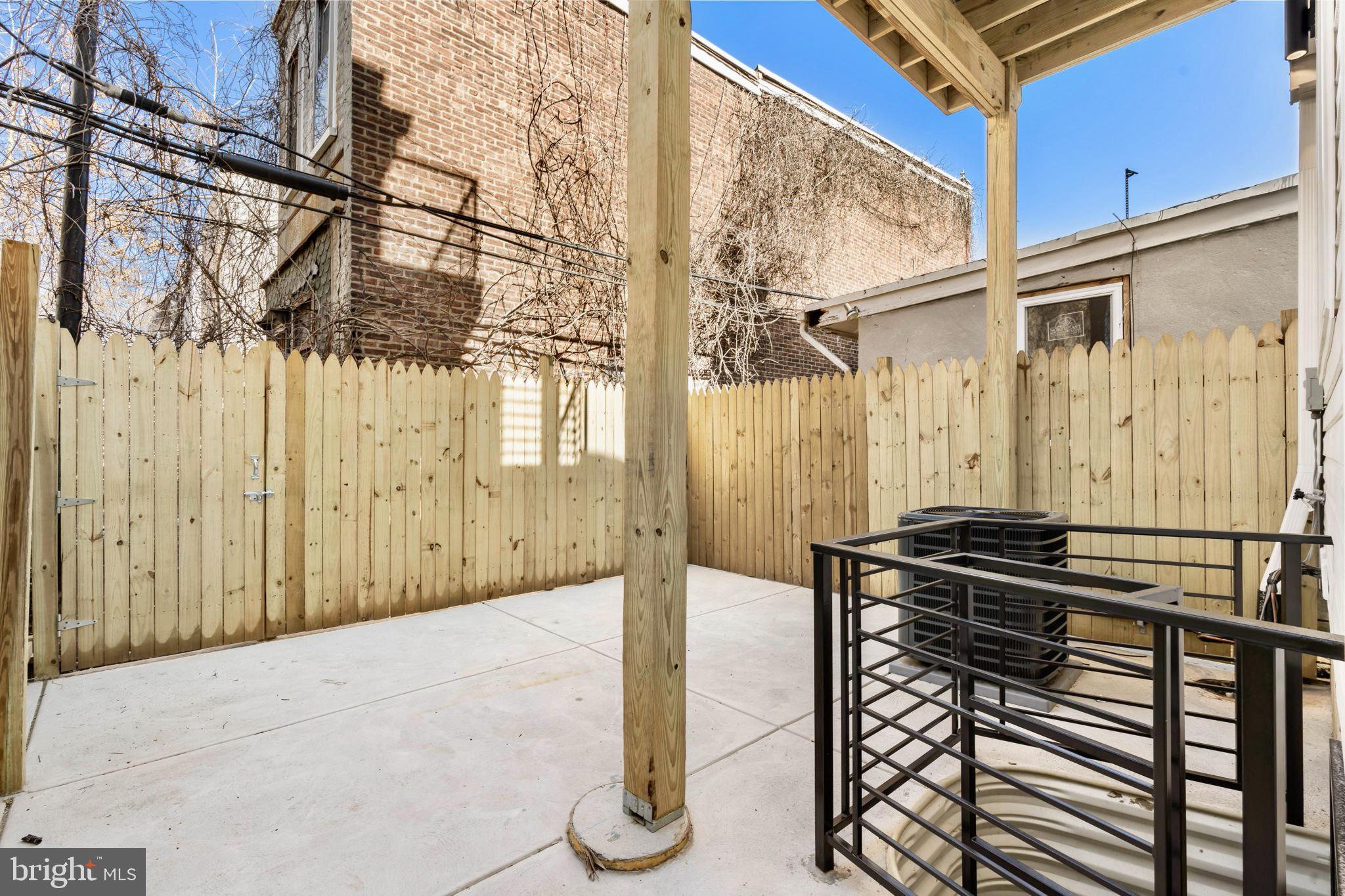 2631 Cecil B Moore Ave