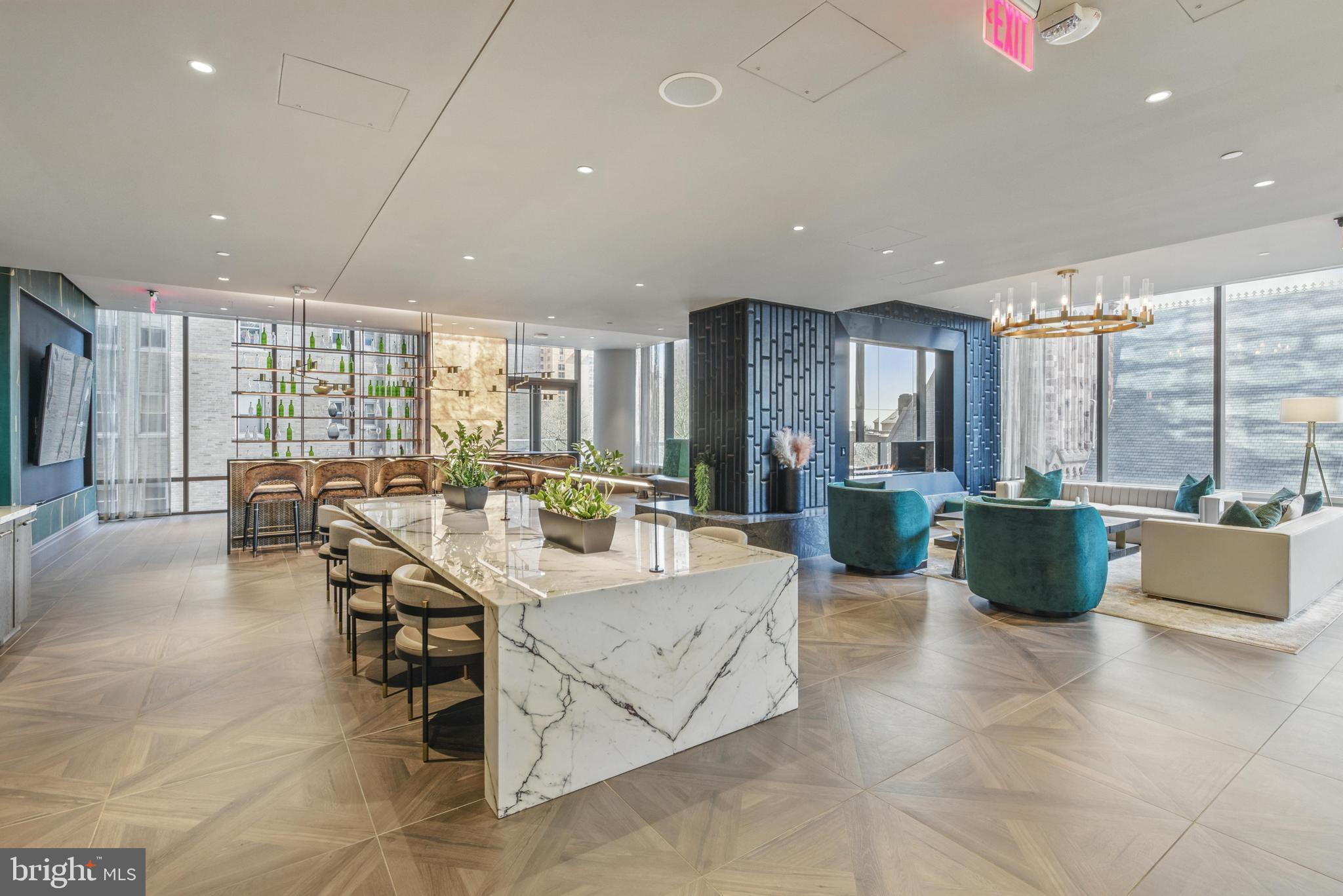 1911 Walnut St. #3304