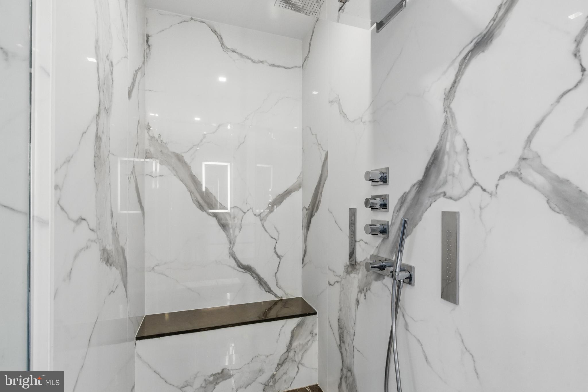 1911 Walnut St. #3304