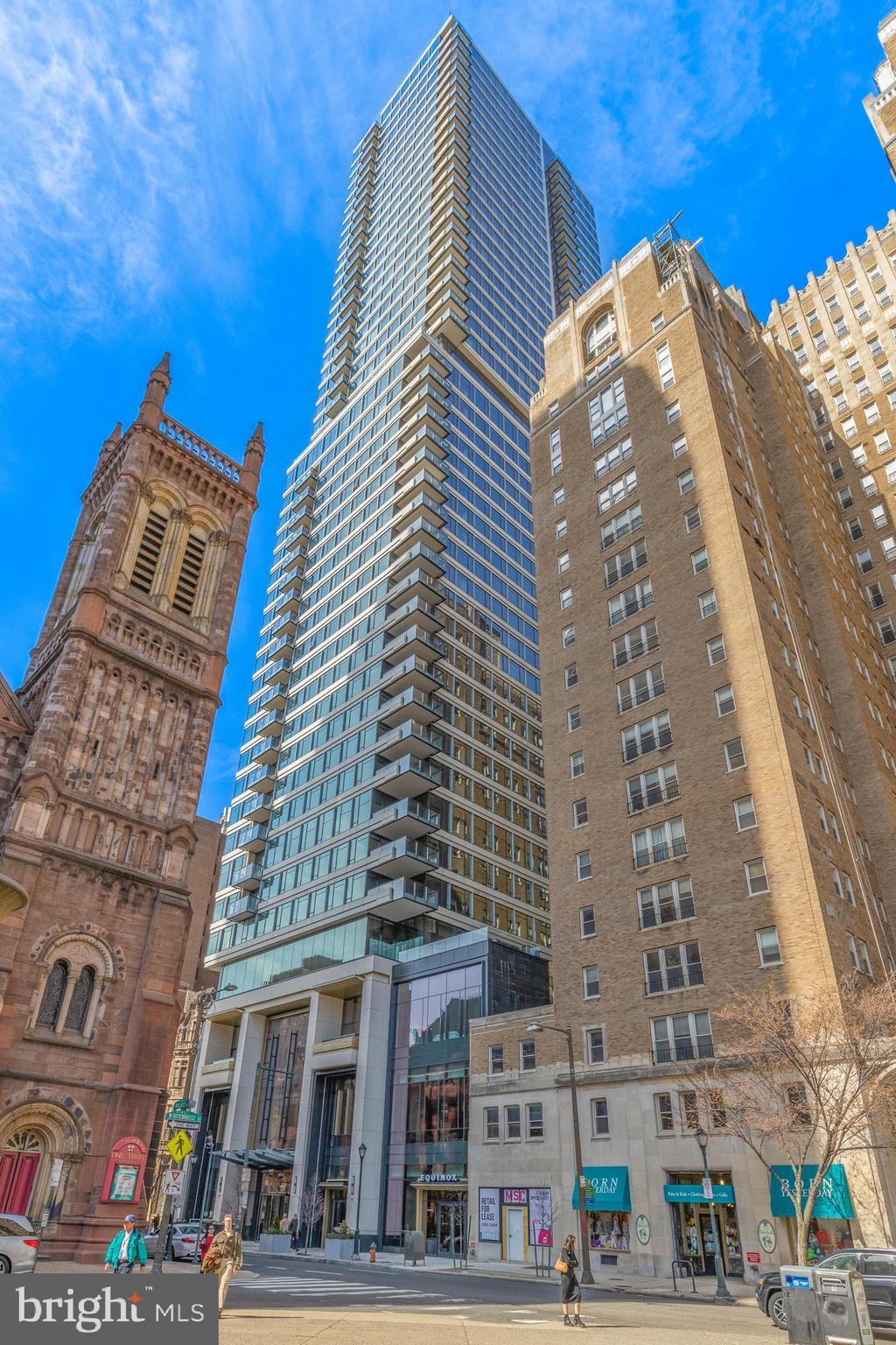 1911 Walnut St. #3304