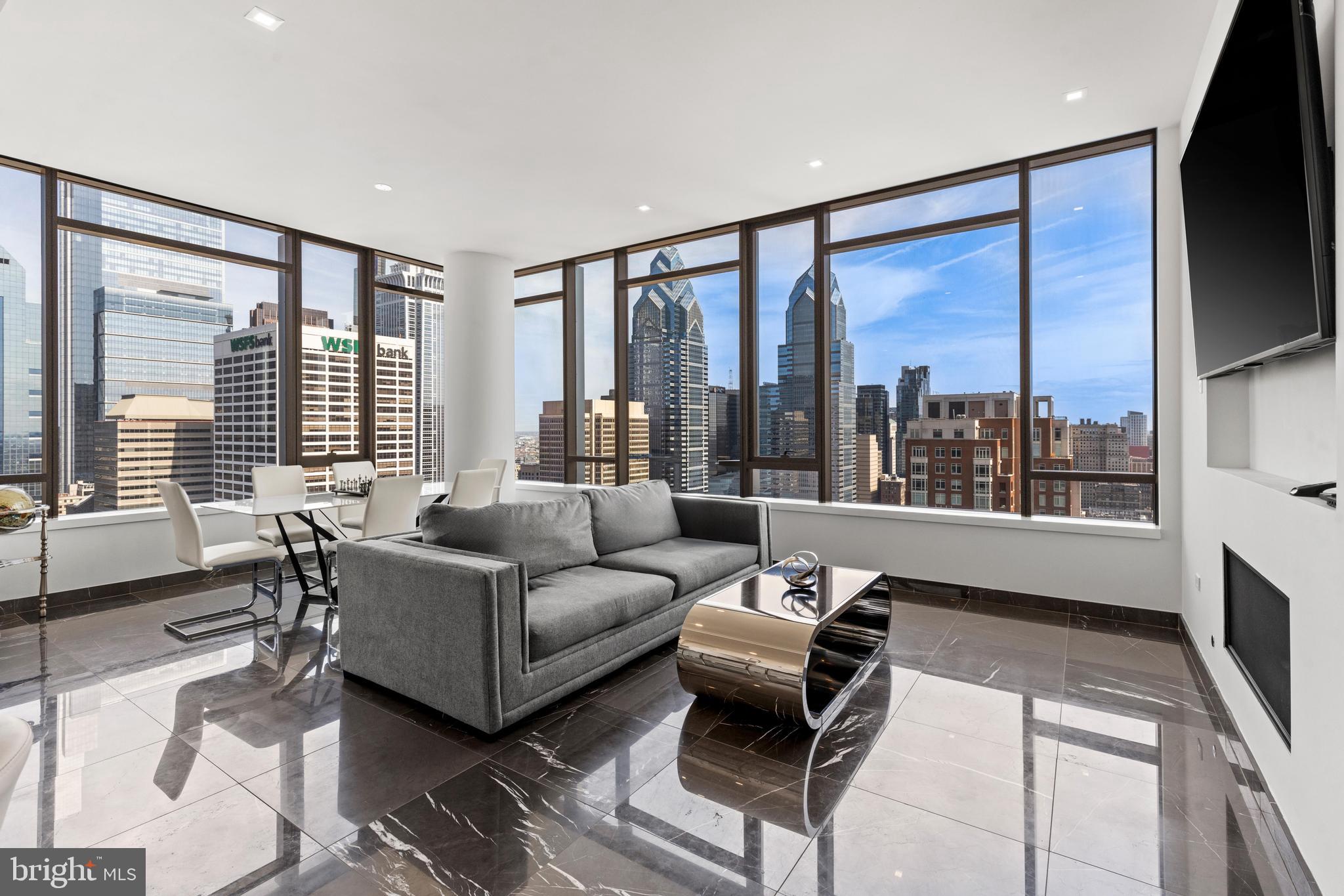 1911 Walnut St. #3304