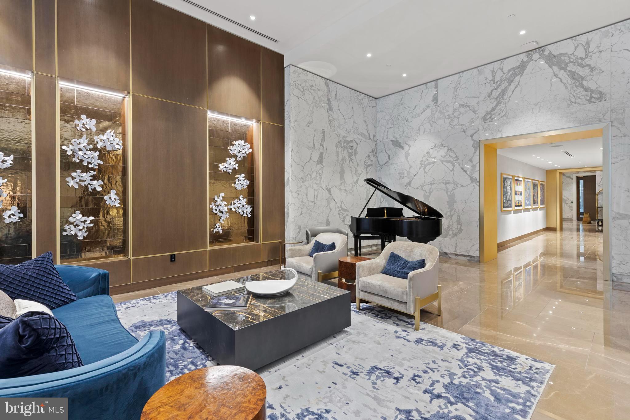 1911 Walnut St. #3304