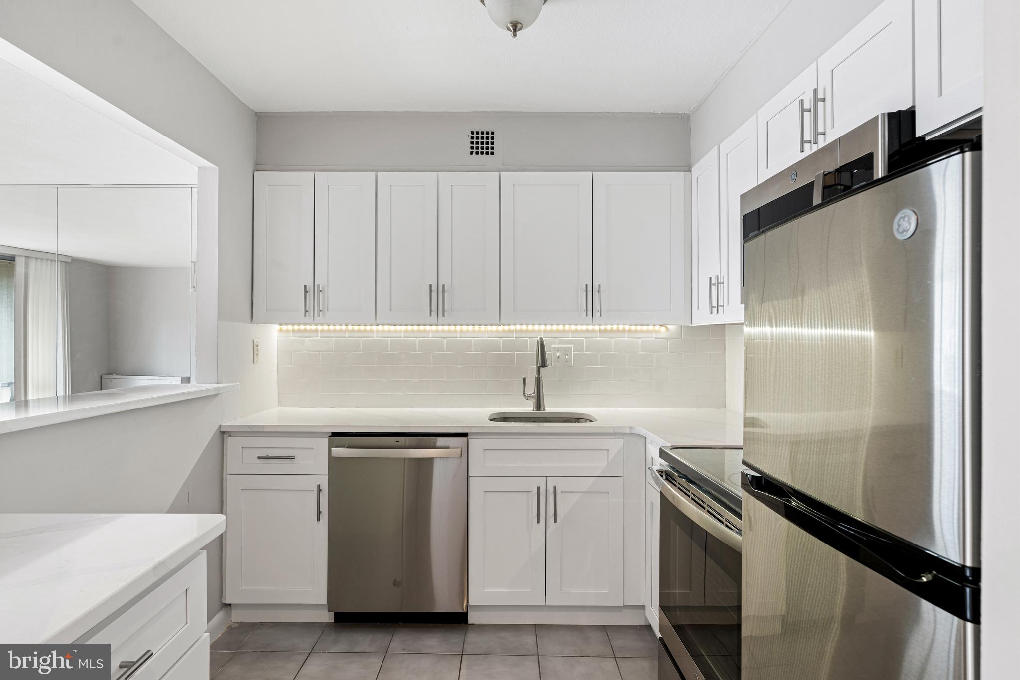 226-30 W RITTENHOUSE SQ #514