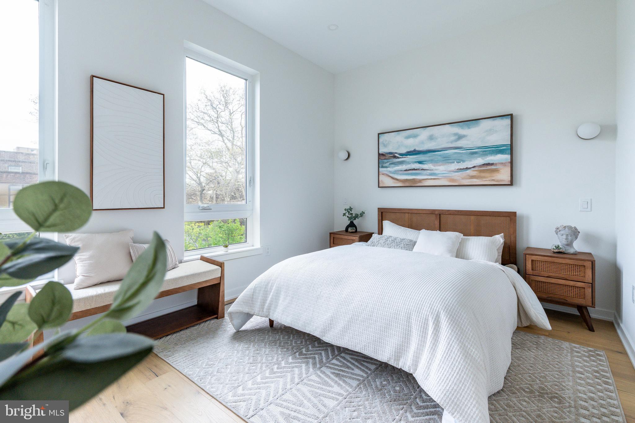 903 Corinthian Ave #C