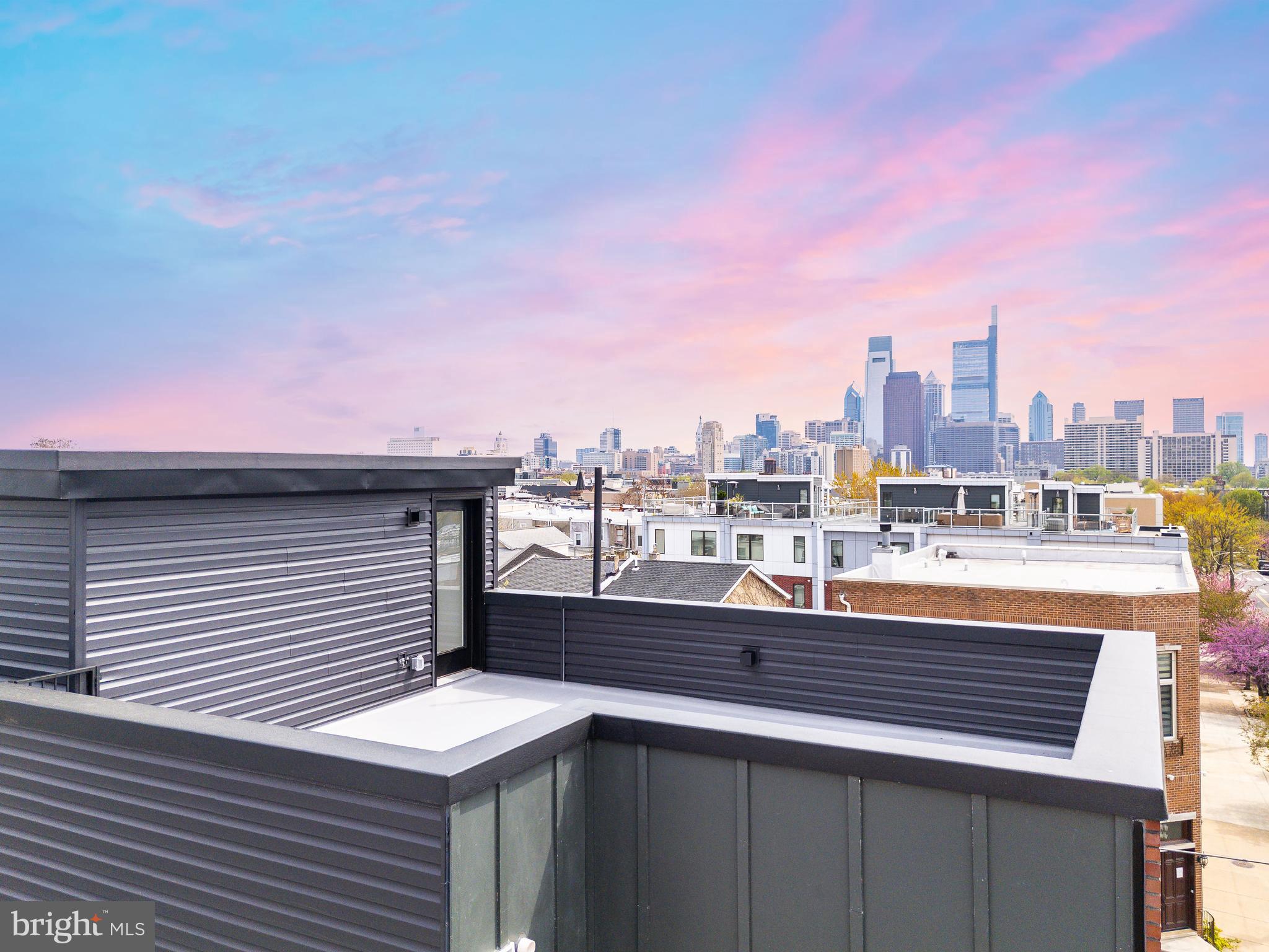 903 Corinthian Ave #C