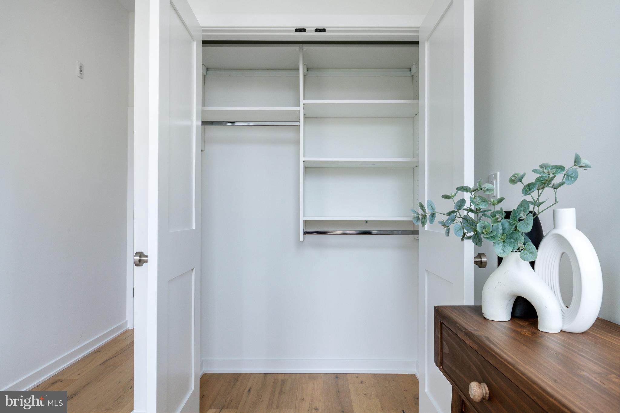 903 Corinthian Ave #C