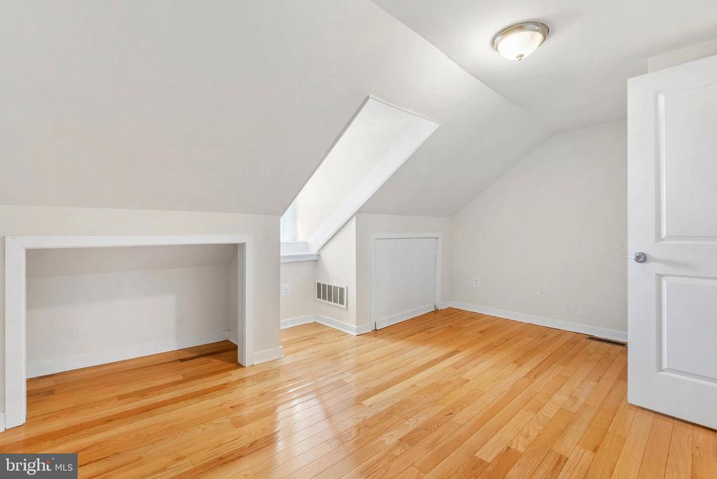 520 S 4TH ST #C
