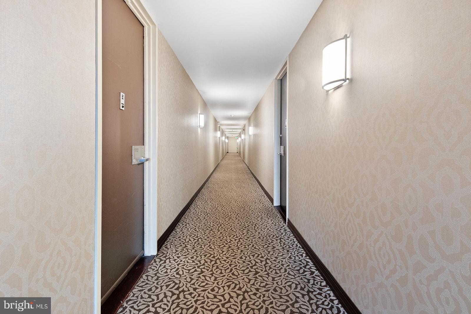 1326 SPRUCE ST #1702