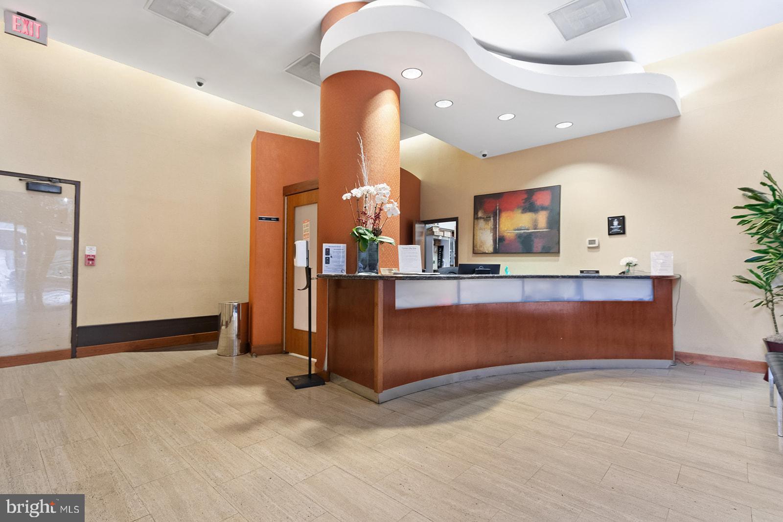 1326 SPRUCE ST #1702