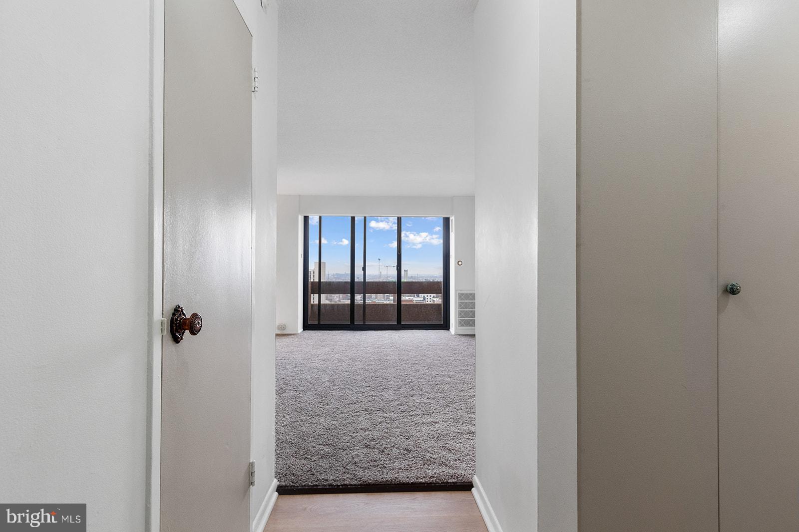 1326 SPRUCE ST #1702