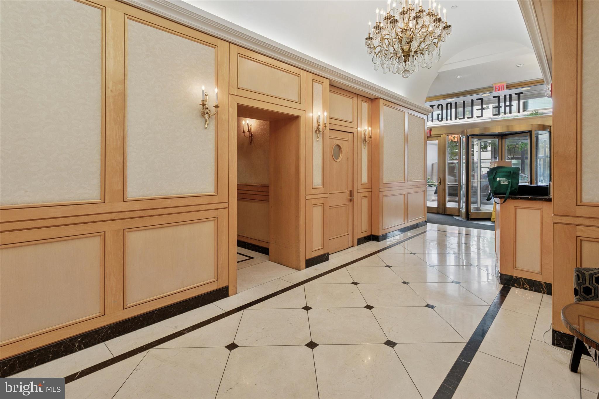 1500 Chestnut St #14g